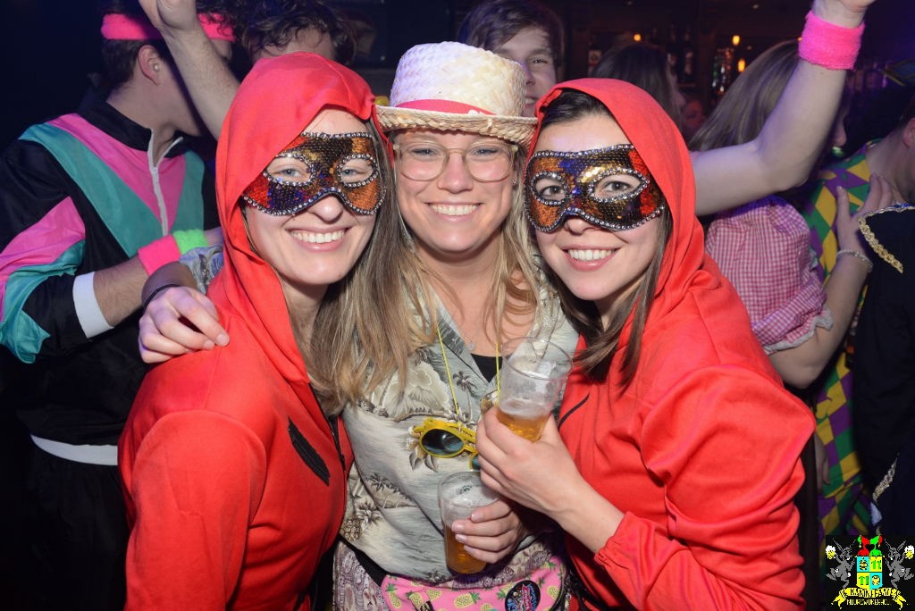 ../Images/Carnavals vrijdagavond in VdG 100.jpg